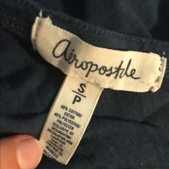 Aeropostale Open-Back Bow Cropped Shirt - Picture 3 of 4
